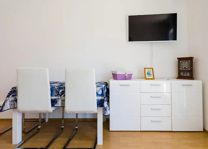 Arboretum شقة تْسْغيكفانِتْسا