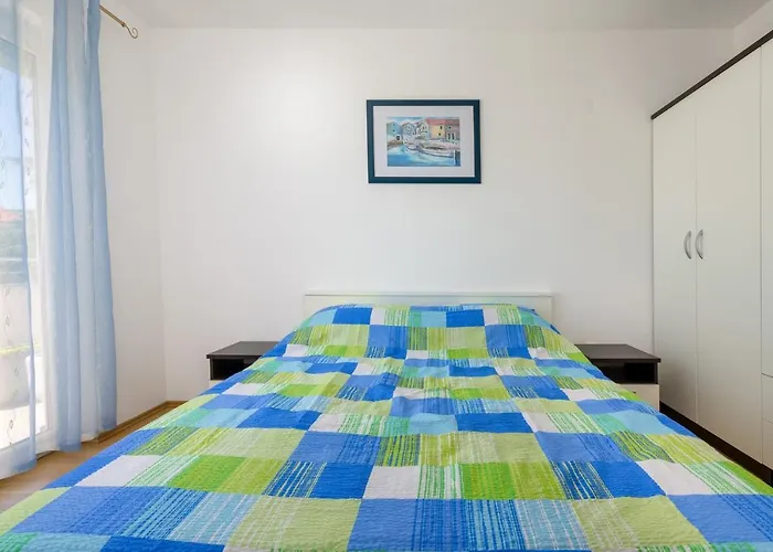 Arboretum * تْسْغيكفانِتْسا