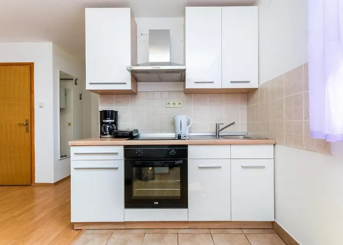 شقة Arboretum تْسْغيكفانِتْسا