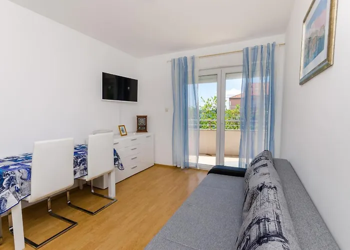 Arboretum تْسْغيكفانِتْسا